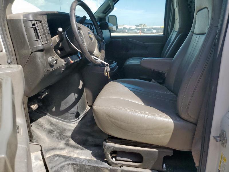 1GCWGAFP7K1236061 - 2019 CHEVROLET EXPRESS G2 白色 照片 7