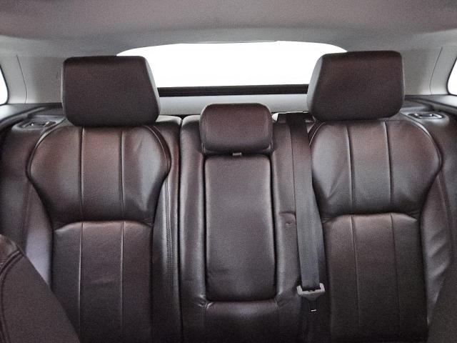 SALVP2RX2KH330541 - 2019 LAND ROVER RANGE ROVE SE WHITE photo 10