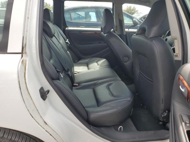 YV1SW612362544736 - 2006 VOLVO V70 WHITE photo 10