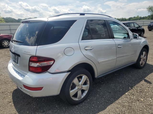 4JGBB8GB6BA723840 - 2011 MERCEDES-BENZ ML 350 4MATIC SILVER photo 3