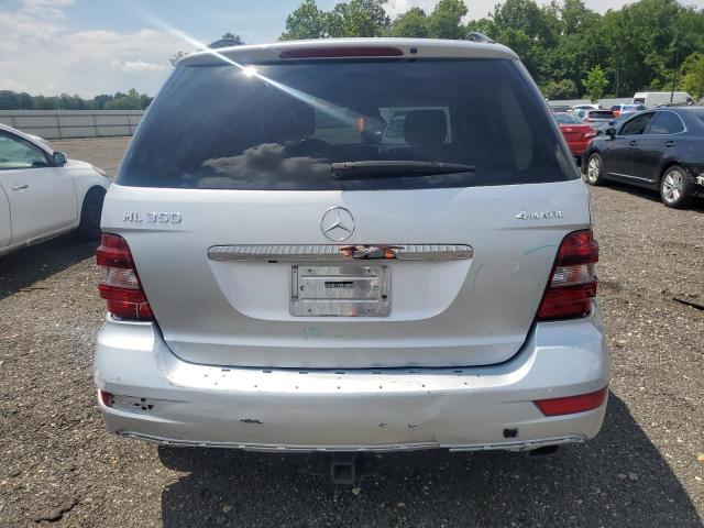 4JGBB8GB6BA723840 - 2011 MERCEDES-BENZ ML 350 4MATIC SILVER photo 6
