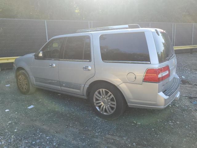 5LMJJ2J5XDEL05059 - 2013 LINCOLN NAVIGATOR 银色 照片 2