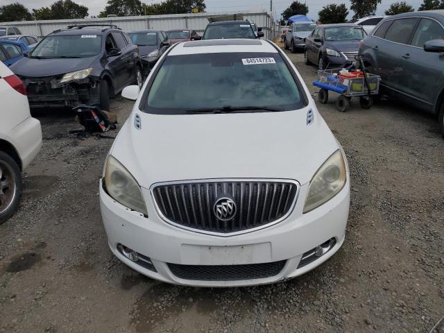 1G4PR5SK9C4212971 - 2012 BUICK VERANO CONVENIENCE WHITE photo 5