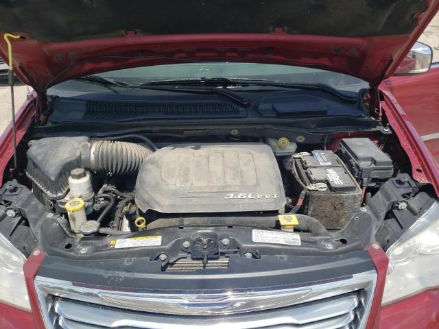 2C4RC1CG9DR508766 - 2013 CHRYSLER TOWN & COU TOURING L RED photo 12