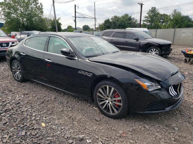 ZAM56YRA8J1280031 - 2018 MASERATI QUATTROPOR S BLACK photo 4