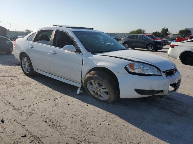 2G1WC5E32E1172312 - 2014 CHEVROLET IMPALA LIM LTZ WHITE photo 4