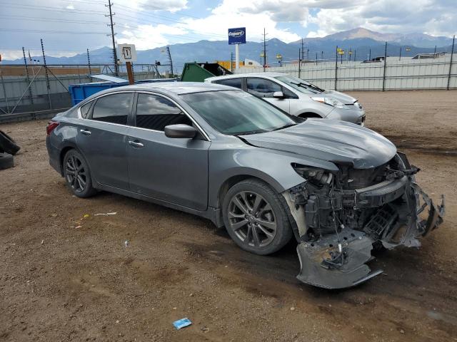 1N4AL3APXJC230403 - 2018 NISSAN ALTIMA 2.5 ვერცხლისფერი ფოტო 4