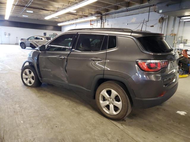 3C4NJDBB3JT180720 - 2018 JEEP COMPASS LATITUDE GRAY photo 2