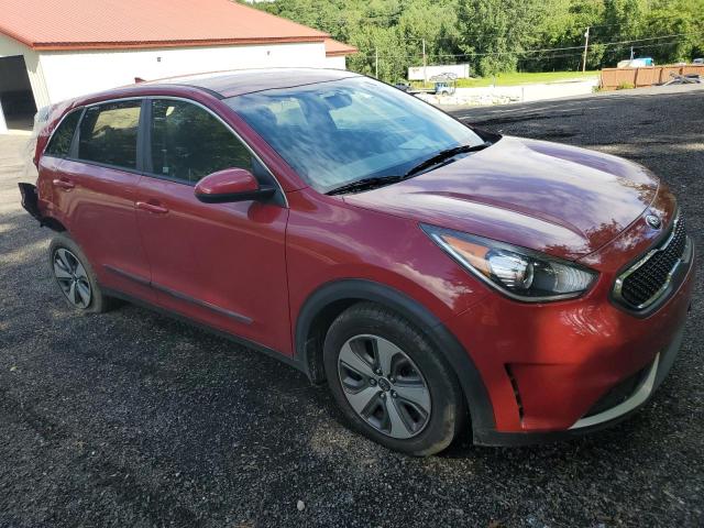 KNDCB3LC7H5067076 - 2017 KIA NIRO FE RED photo 4