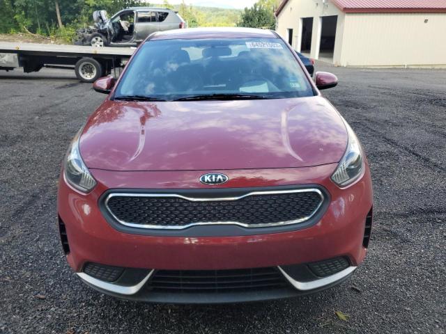 KNDCB3LC7H5067076 - 2017 KIA NIRO FE RED photo 5