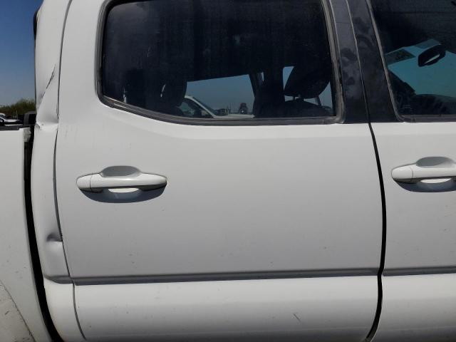 3TMCZ5AN5JM138125 - 2018 TOYOTA TACOMA DOUBLE CAB Սպիտակ լուսանկար 10