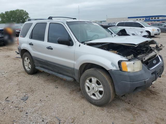 1FMCU03103KB75066 - 2003 FORD ESCAPE XLT 银色 照片 4