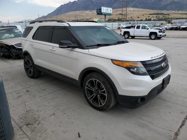 1FM5K8GT5FGB72793 - 2015 FORD EXPLORER SPORT WHITE photo 4