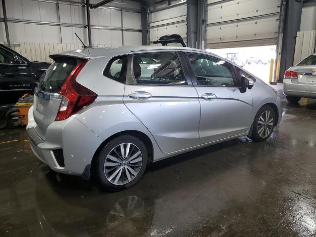 JHMGK5H76GX020258 - 2016 HONDA FIT EX SILVER photo 3