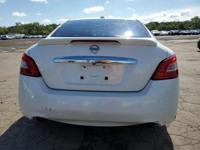 1N4AA5AP8AC866416 - 2010 NISSAN MAXIMA S WHITE photo 6