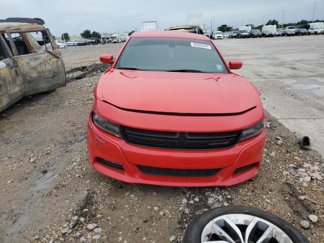 2C3CDXHG8GH319359 - 2016 DODGE CHARGER SXT RED photo 5