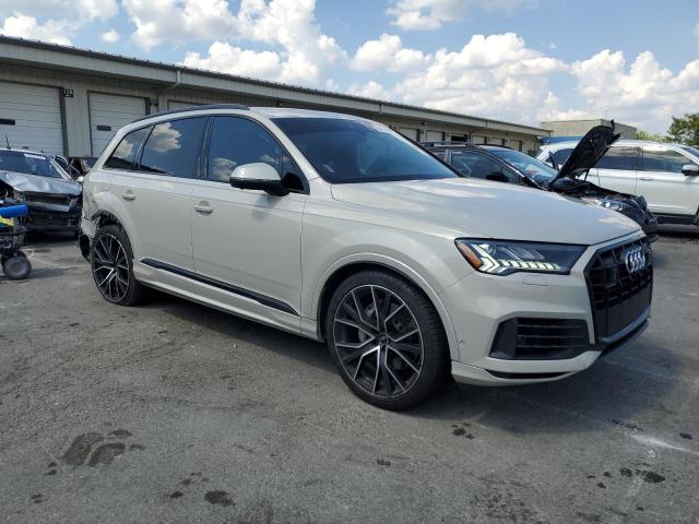 WA1VXAF72MD020903 - 2021 AUDI Q7 PRESTIGE WHITE photo 4