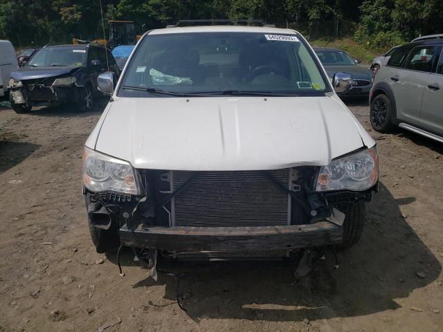 2C4RC1CG2ER384633 - 2014 CHRYSLER TOWN & COU TOURING L WHITE photo 5