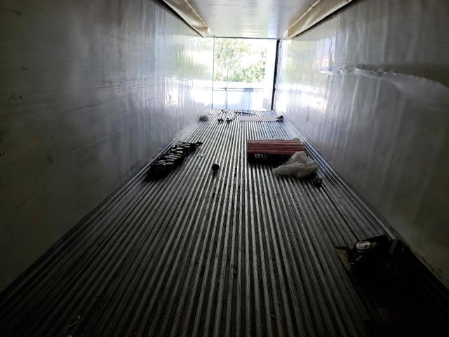 1UYVS2536AM946842 - 2010 UTILITY TRAILER WHITE photo 6