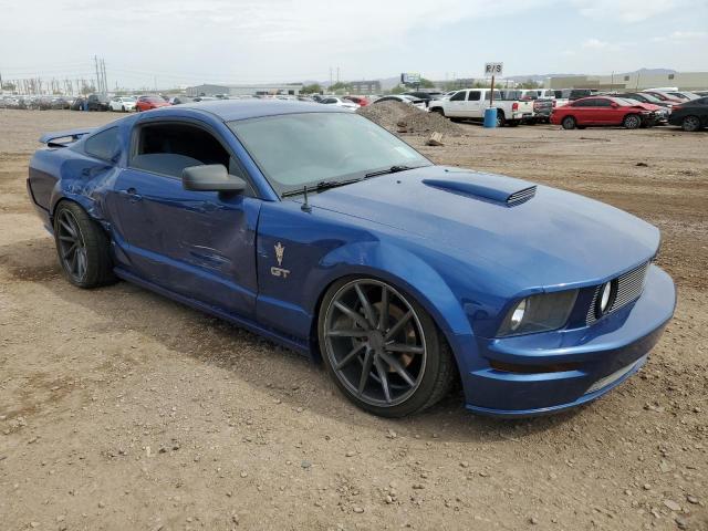 1ZVFT82H475323237 - 2007 FORD MUSTANG GT BLUE photo 4