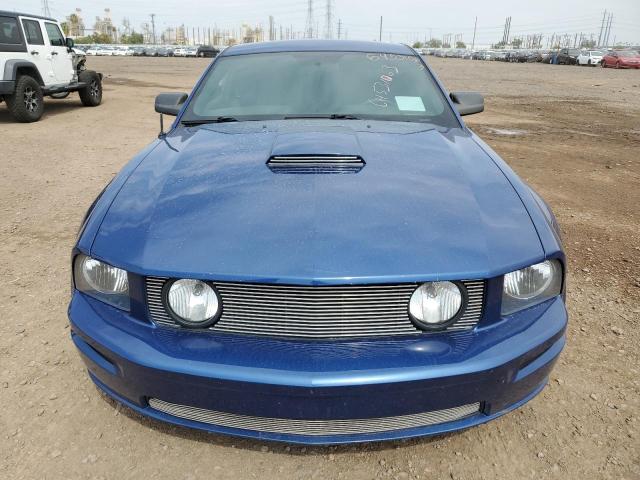 1ZVFT82H475323237 - 2007 FORD MUSTANG GT BLUE photo 5