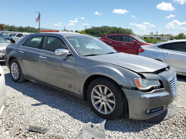 2C3CA5CG1BH580667 - 2011 CHRYSLER 300 LIMITED SILVER photo 4