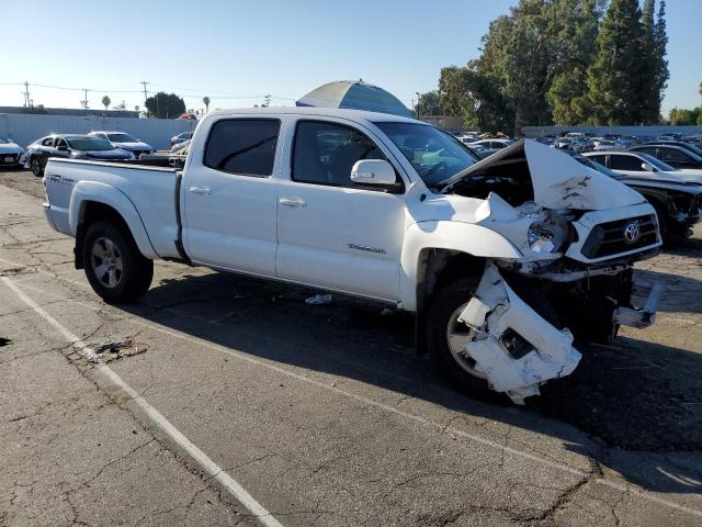 3TMKU4HN4EM040476 - 2014 TOYOTA TACOMA DOUBLE CAB PRERUNNER LONG BED WHITE photo 4