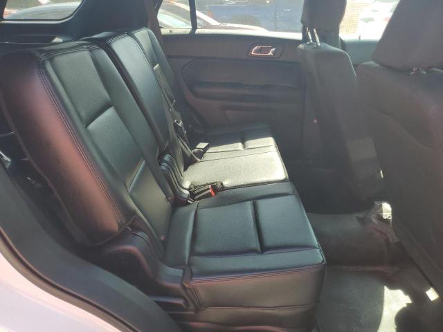 1FM5K8AR7JGB46265 - 2018 FORD EXPLORER POLICE INTERCEPTOR WHITE photo 11