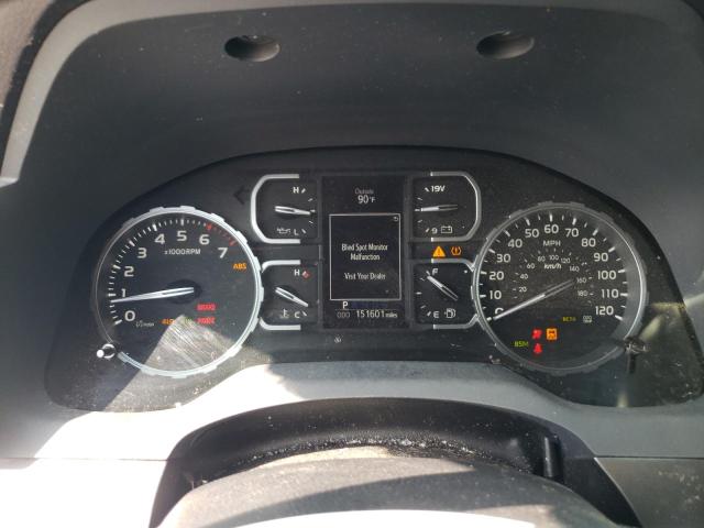 5TFUY5F12JX729942 - 2018 TOYOTA TUNDRA DOUBLE CAB SR/SR5 SILVER photo 9