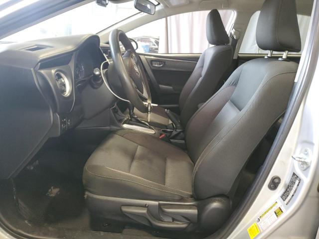 2T1BURHE0JC968091 - 2018 TOYOTA COROLLA L 银色 照片 7