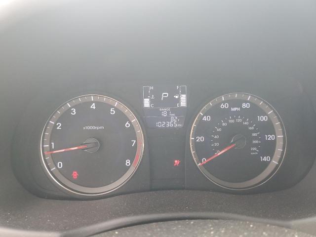 KMHCT4AE2GU943365 - 2016 HYUNDAI ACCENT SE WHITE photo 9