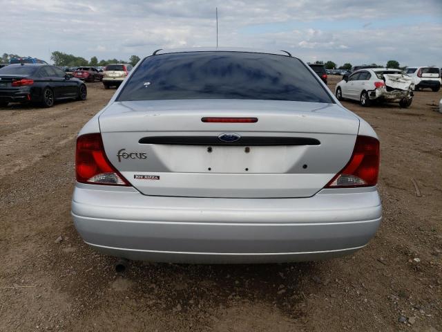 1FAFP33P14W149395 - 2004 FORD FOCUS LX SILVER photo 6