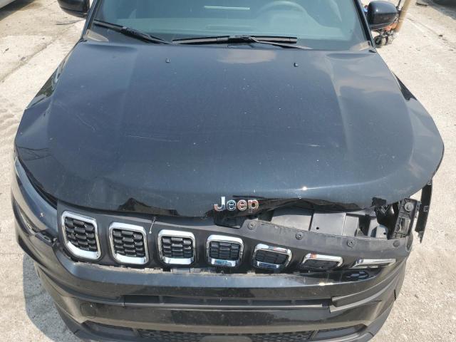 3C4NJDANXRT135703 - 2024 JEEP COMPASS SPORT Schwarz Foto 12