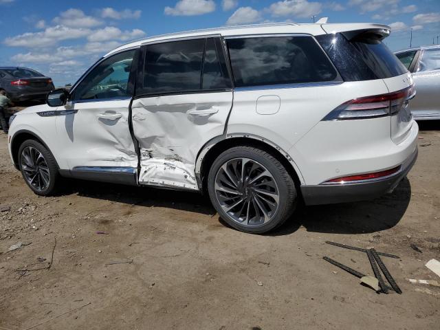 5LM5J7XC2PGL31362 - 2023 LINCOLN AVIATOR RESERVE WHITE photo 2