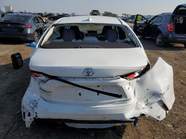 5YFEPRAE9LP122981 - 2020 TOYOTA COROLLA LE WHITE photo 6