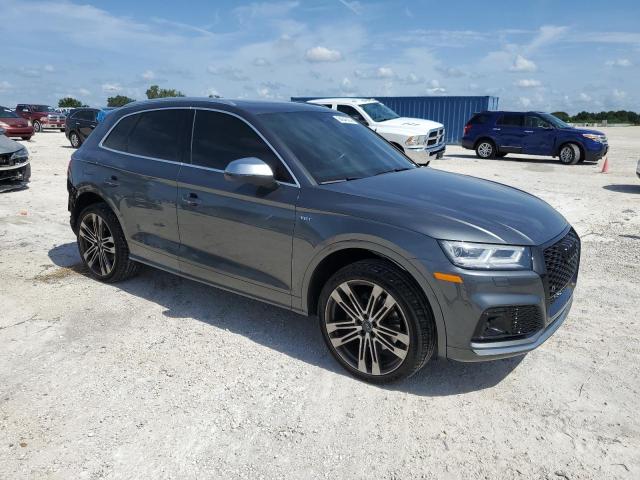 WA1C4AFY0J2064155 - 2018 AUDI SQ5 PRESTIGE CHARCOAL photo 4