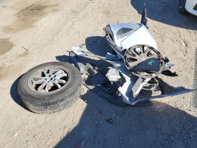 JTDKARFP4H3046150 - 2017 TOYOTA PRIUS PRIM 银色 照片 12