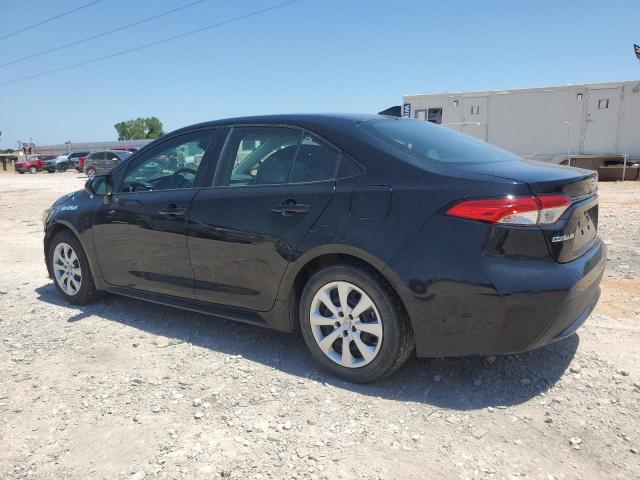 5YFEPMAEXNP352468 - 2022 TOYOTA COROLLA LE BLACK photo 2