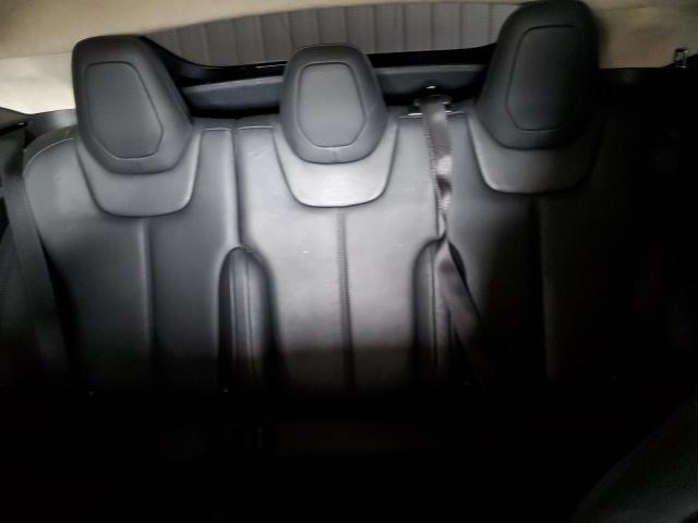 5YJSA1E28GF144302 - 2016 TESLA MODEL S Սպիտակ լուսանկար 10