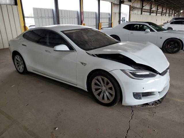 5YJSA1E28GF144302 - 2016 TESLA MODEL S Սպիտակ լուսանկար 4