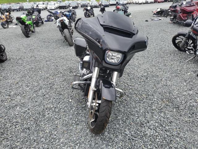 1HD1KB713RB650479 - 2024 HARLEY-DAVIDSON FLHX 黑色 照片 2
