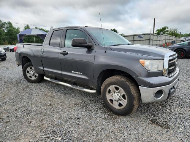 5TFUM5F10DX049473 - 2013 TOYOTA TUNDRA DOUBLE CAB SR5 GRAY photo 4