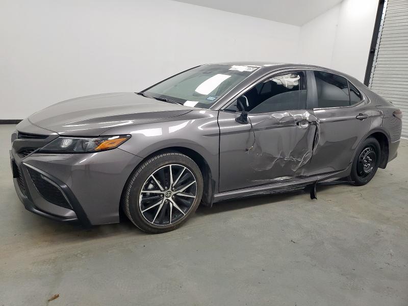 4T1G11AK1RU244498 - 2024 TOYOTA CAMRY SE NIGHT SHADE GRAY photo 1