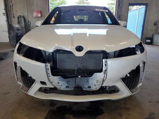 WB523CF08PCM87980 - 2023 BMW IX XDRIVE50 Blanc photo 5