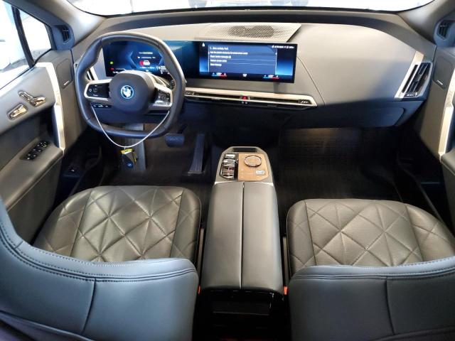 WB523CF08PCM87980 - 2023 BMW IX XDRIVE50 Blanc photo 8