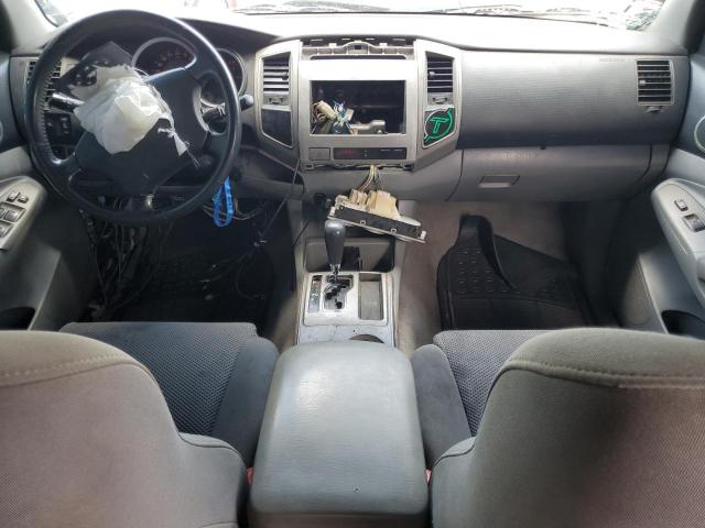 3TMJU62N78M067790 - 2008 TOYOTA TACOMA DOUBLE CAB PRERUNNER SILVER photo 8