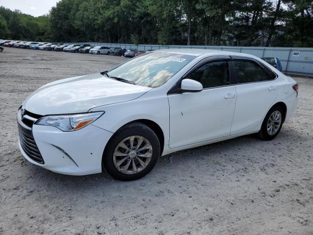 2015 TOYOTA CAMRY LE, 