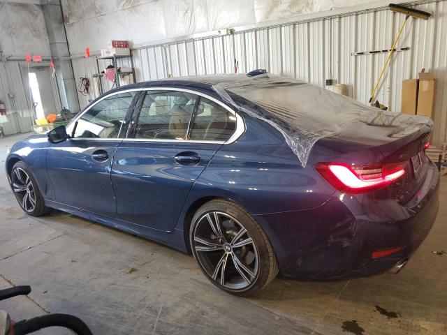 3MW5R7J08M8B64611 - 2021 BMW 330XI BLUE photo 2