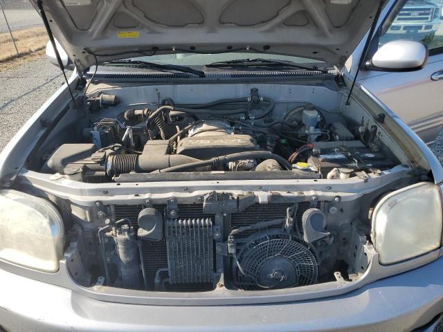 5TDBT48A01S032885 - 2001 TOYOTA SEQUOIA LIMITED SILVER photo 12