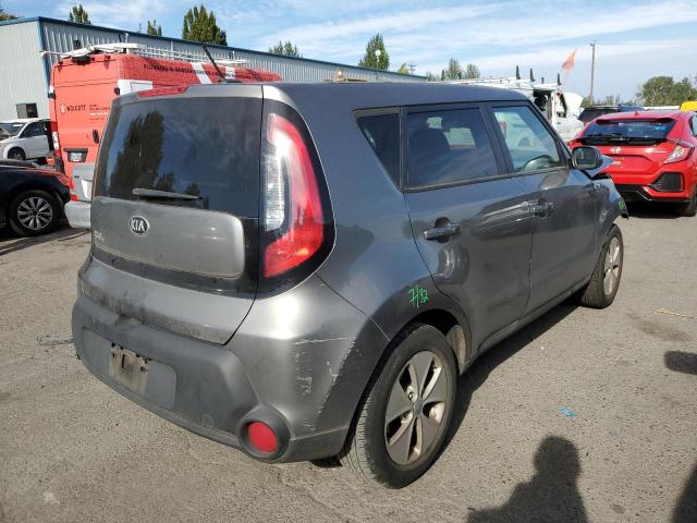 KNDJN2A27G7388508 - 2016 KIA SOUL GRAY photo 3